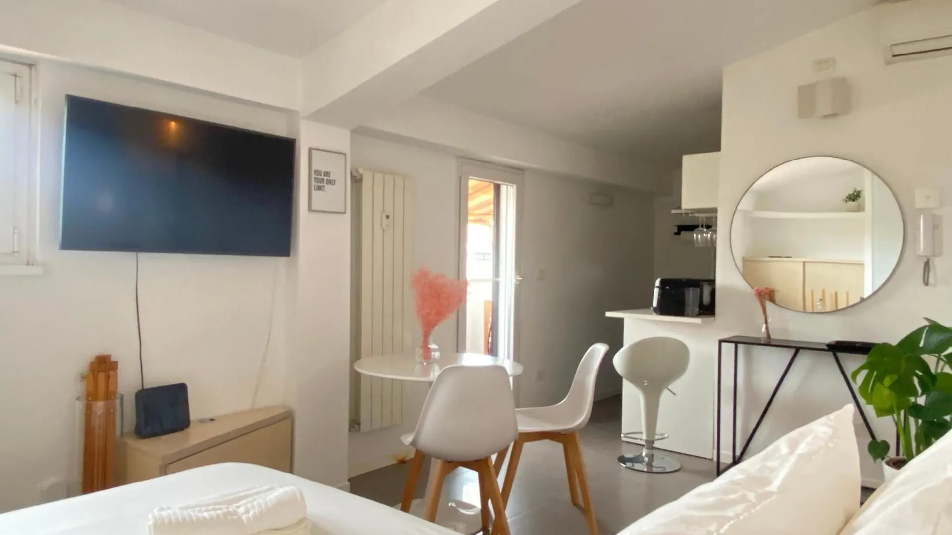 Apartment Gazometro28 Vacation Home Rome Italy